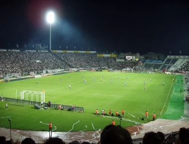 Επίθεση από αγνώστους δέχθηκε 26χρονος δημοσιογράφος έξω από το γήπεδο της Τούμπας- Μεταφέρθηκε στο νοσοκομείο